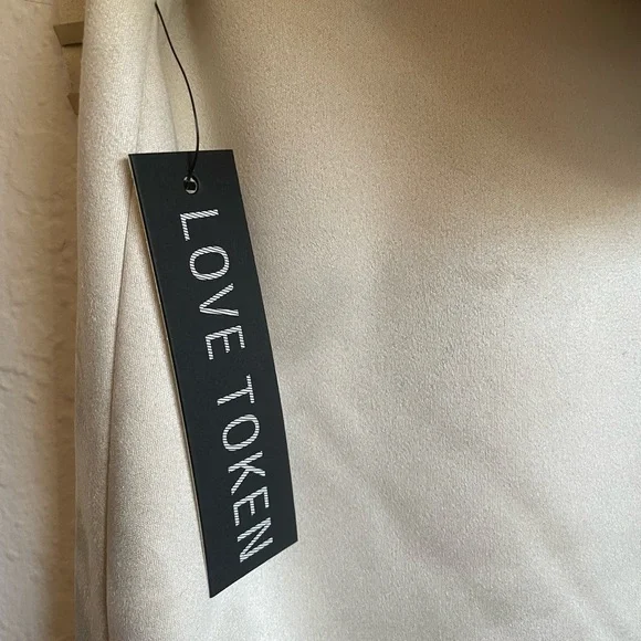 NEW Nordstrom Rack Love Token Whipstitch Trim Faux Suede Faux Fur Vest - Picture 13 of 15